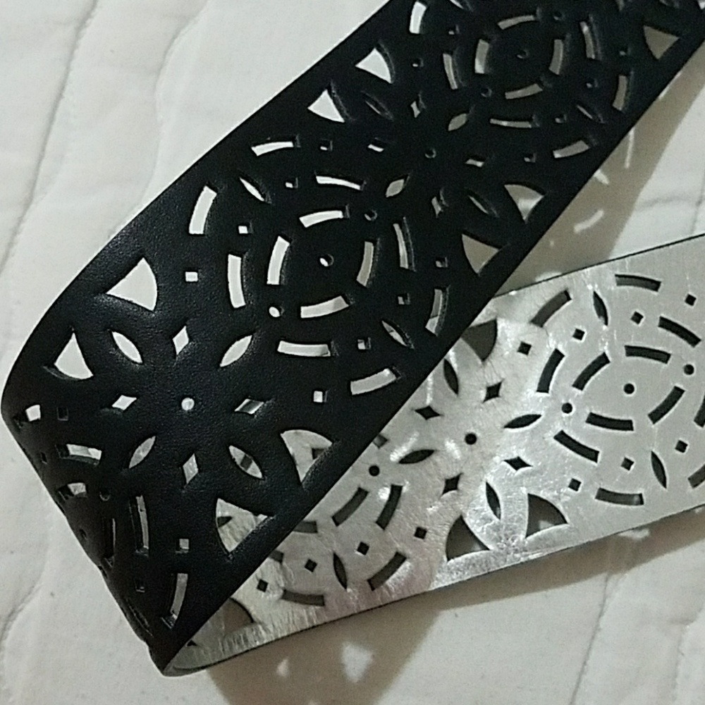 EUC Flower Pattern Elastic Belt
